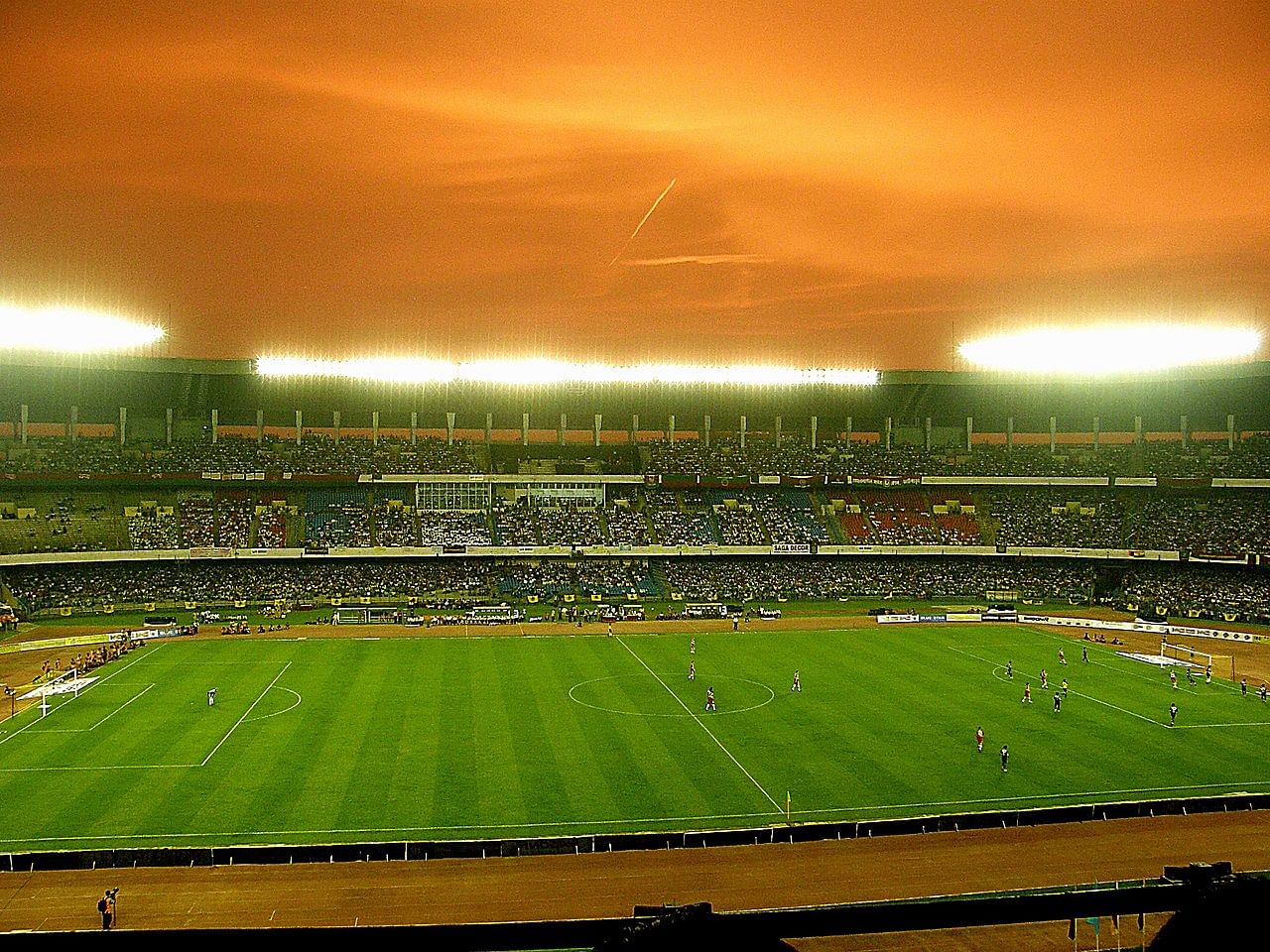 A view of the Salt Lake stadium on the day of Derby. Photo credit: Wikipedia