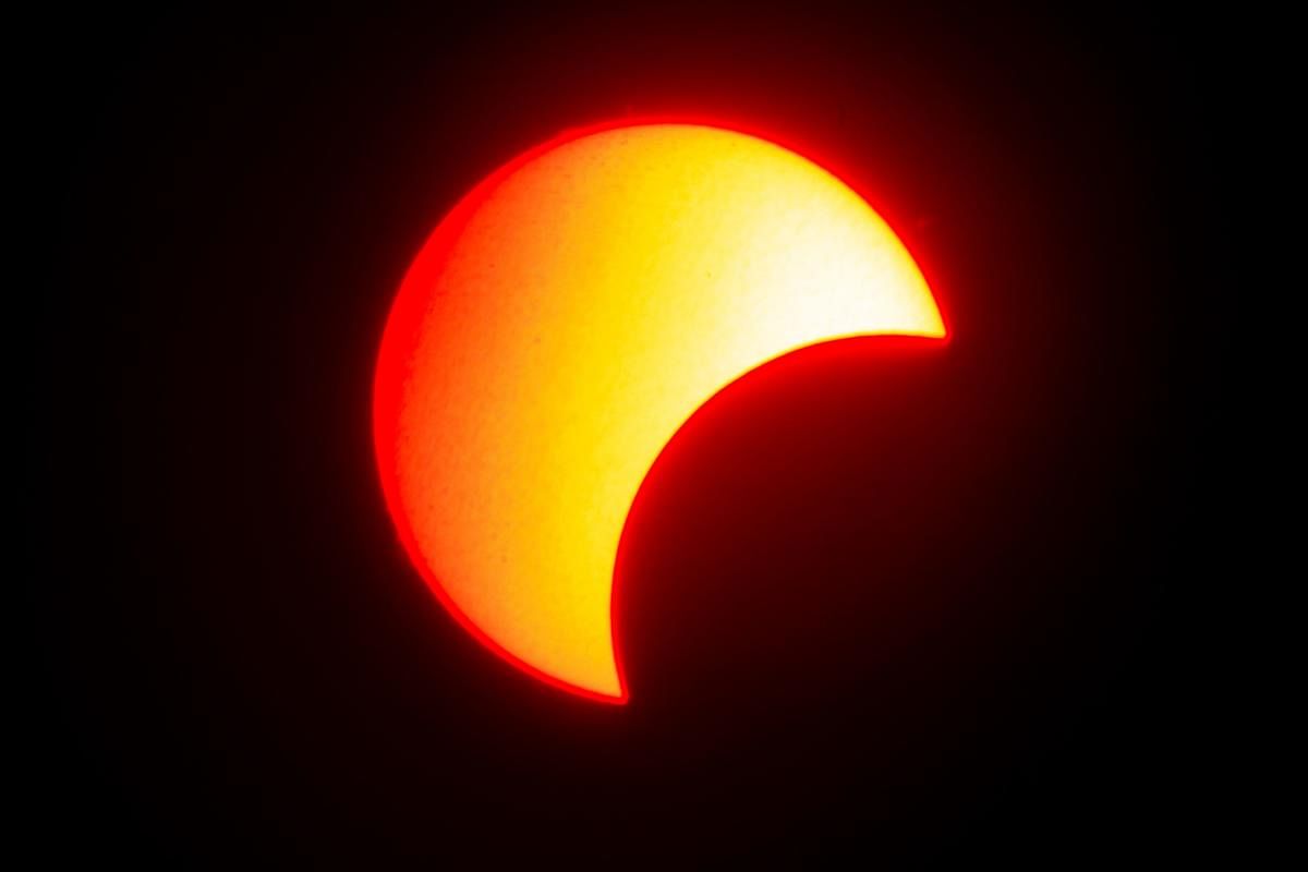Solar eclipse (AFP Photo)