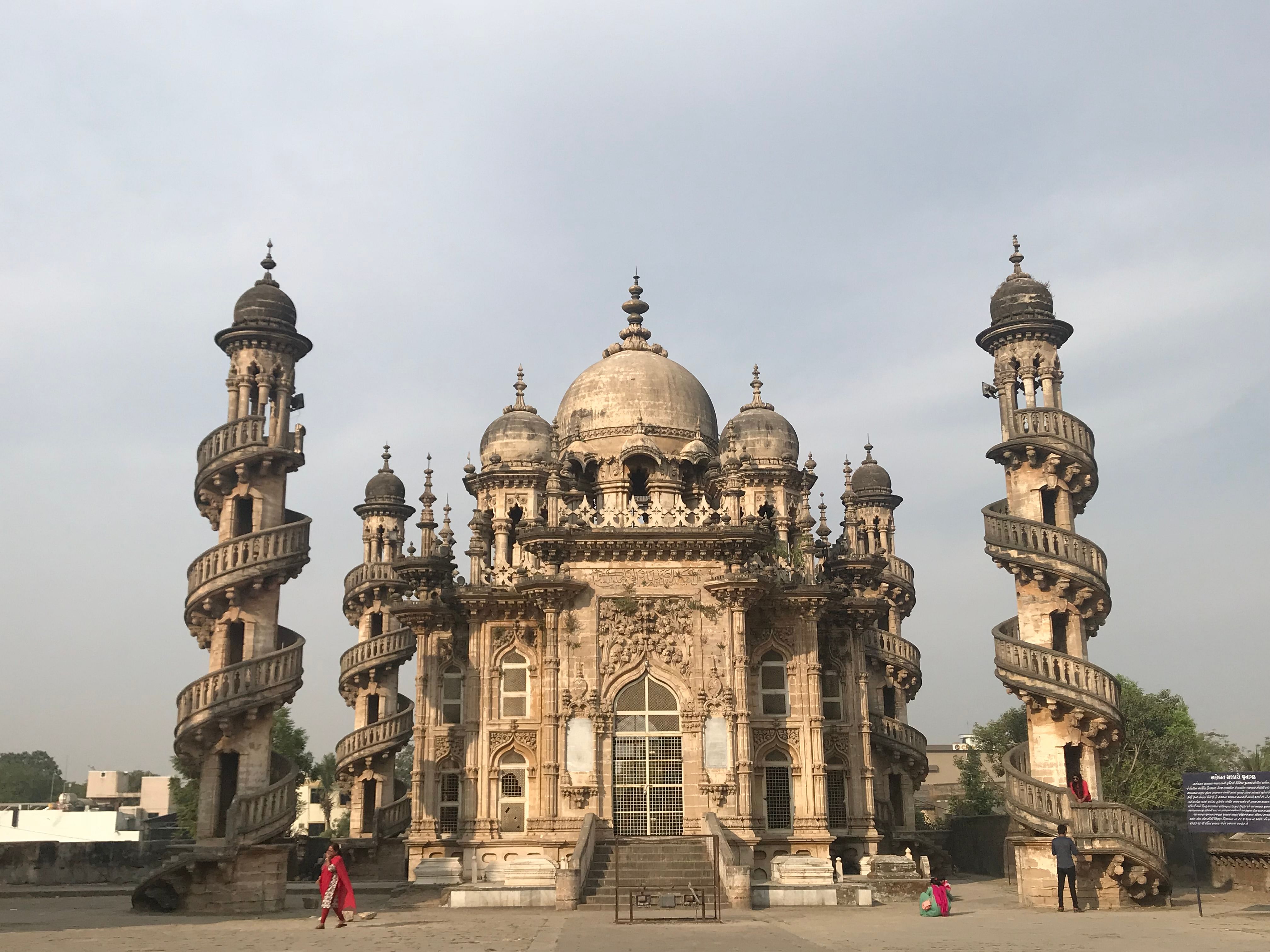  Junagadh has a wealth of monuments like the mausoleum of Vizier Bahauddinbhai Hasainbhai