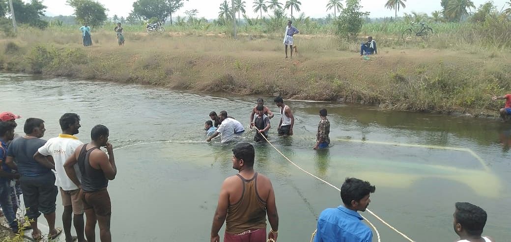 The move comes in the wake of the recent tragedy in Pandavapura taluk of Mandya district, where an old bus plunged into a canal, killing 30 people, including children. (DH File Photo)