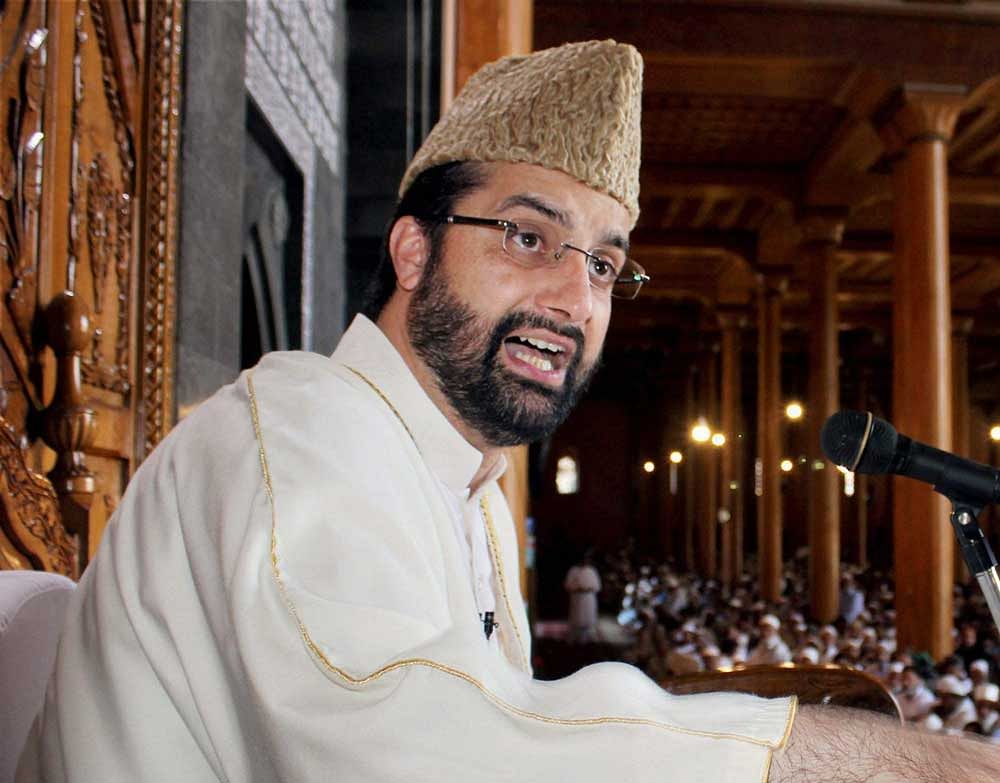 The NIA had questioned two maternal uncles of the Mirwaiz—Molvi Manzoor and Molvi Shafat—and his close aides last year. Both Manzoor and Shafat are retired senior government officers. PTI file photo