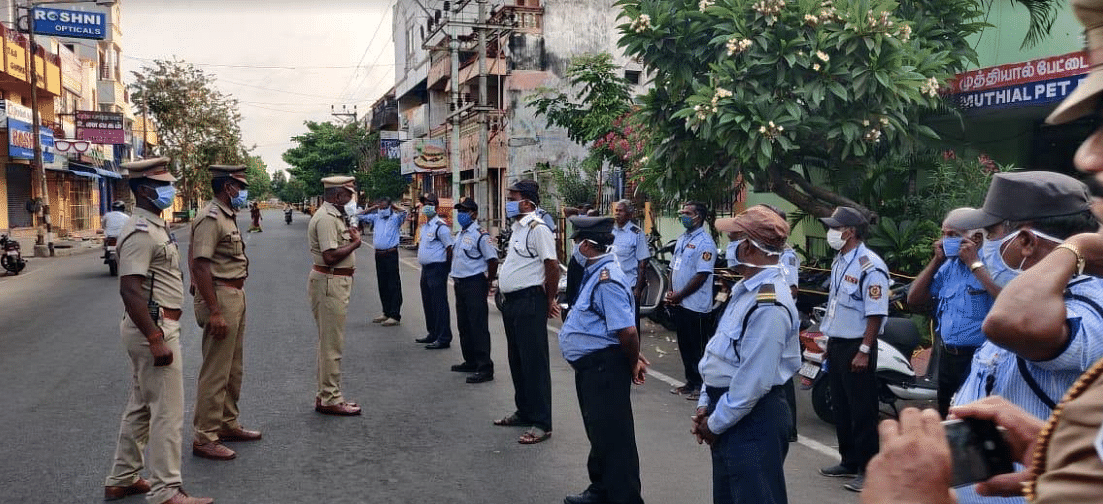 Security agencies assist Puducherry Police in fight against Covid-19(DH Photo/E. T. B. Sivapriyan)