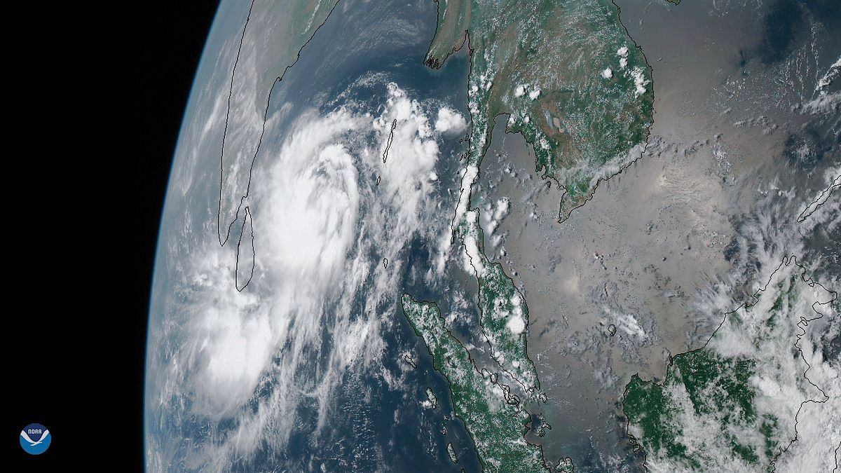 Cyclone Fani. Photo: Twitter/NOAA
