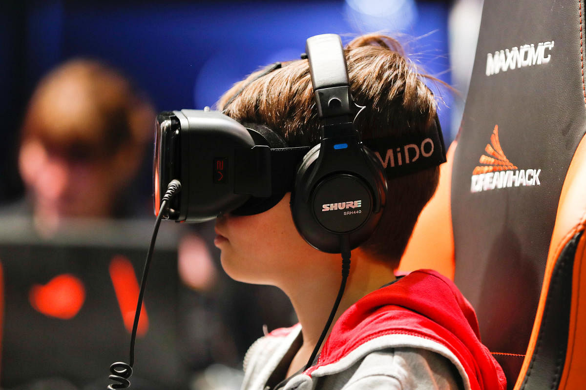 Virtual reality headset, Reuters file photo