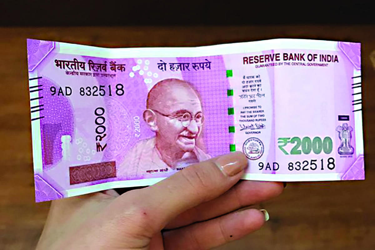 The cost of a Rs 2000 currency note fell 65 paise or 18.4 per cent in 2018-19 compared to the year-ago period, according to official data. File photo