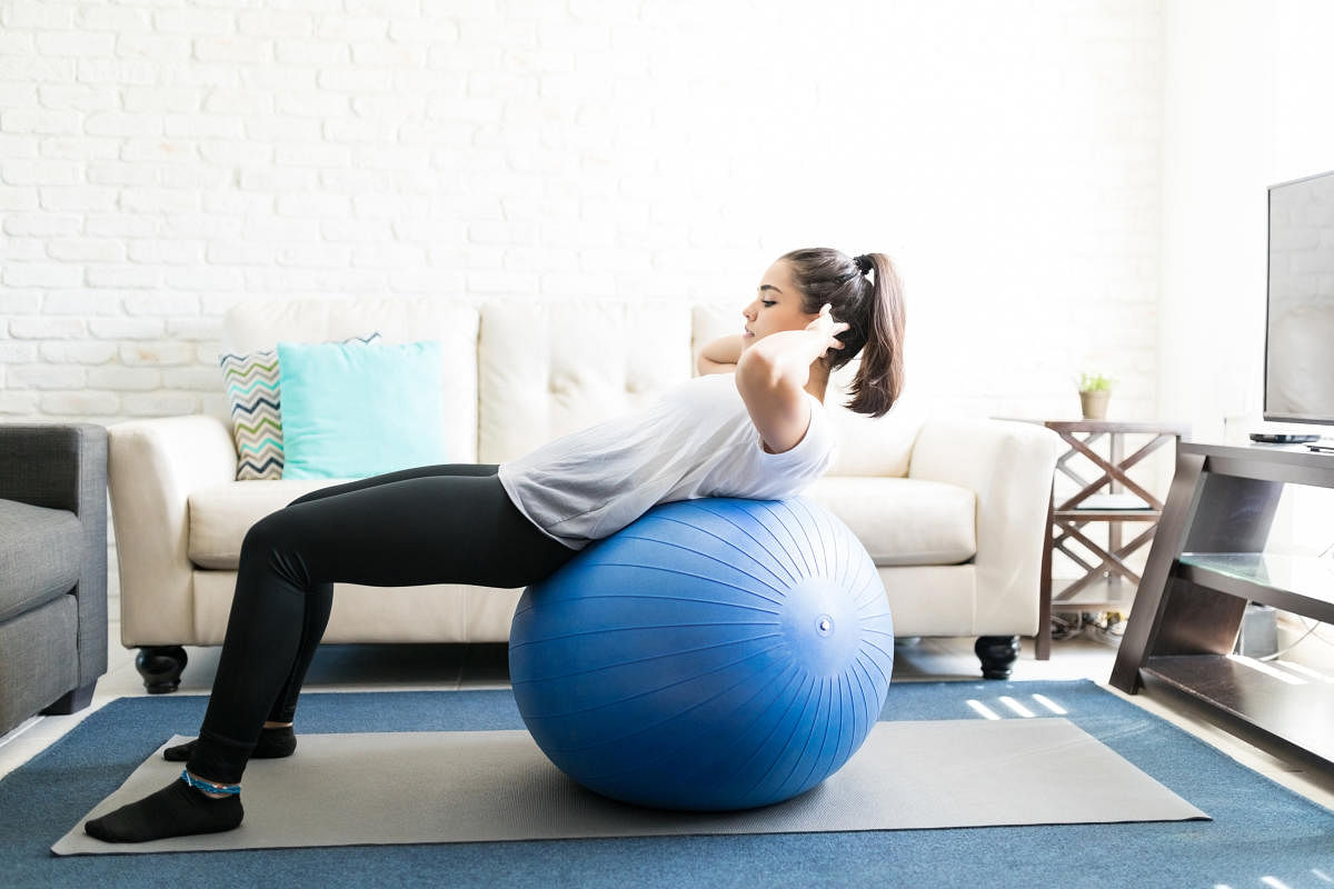 Ab crunch on Swiss ball.