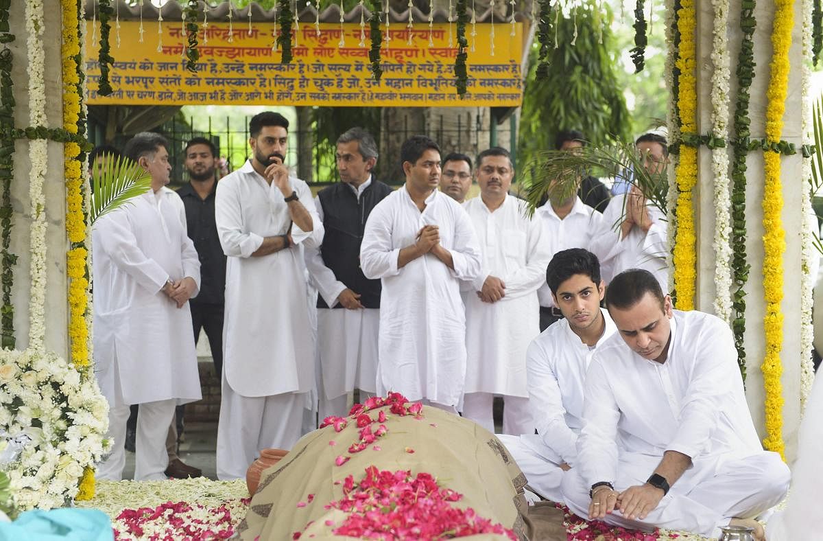 Escorts Group MD Nikhil Nanda attends the funeral of his father and Escorts Group, CMD Rajan Nanda, at Nanda House in New Delhi on Monday. PTI