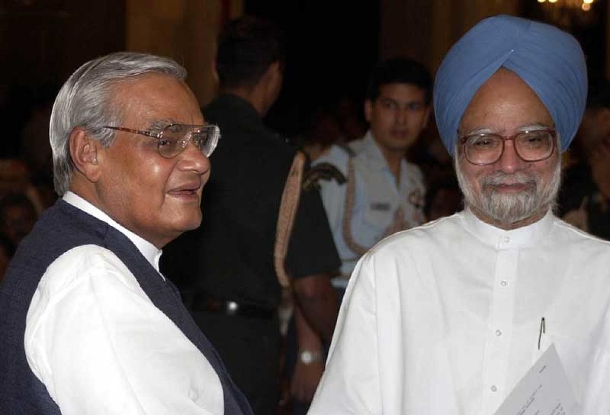 Atal Bihari Vajpayee and Manmohan Singh (File photo)