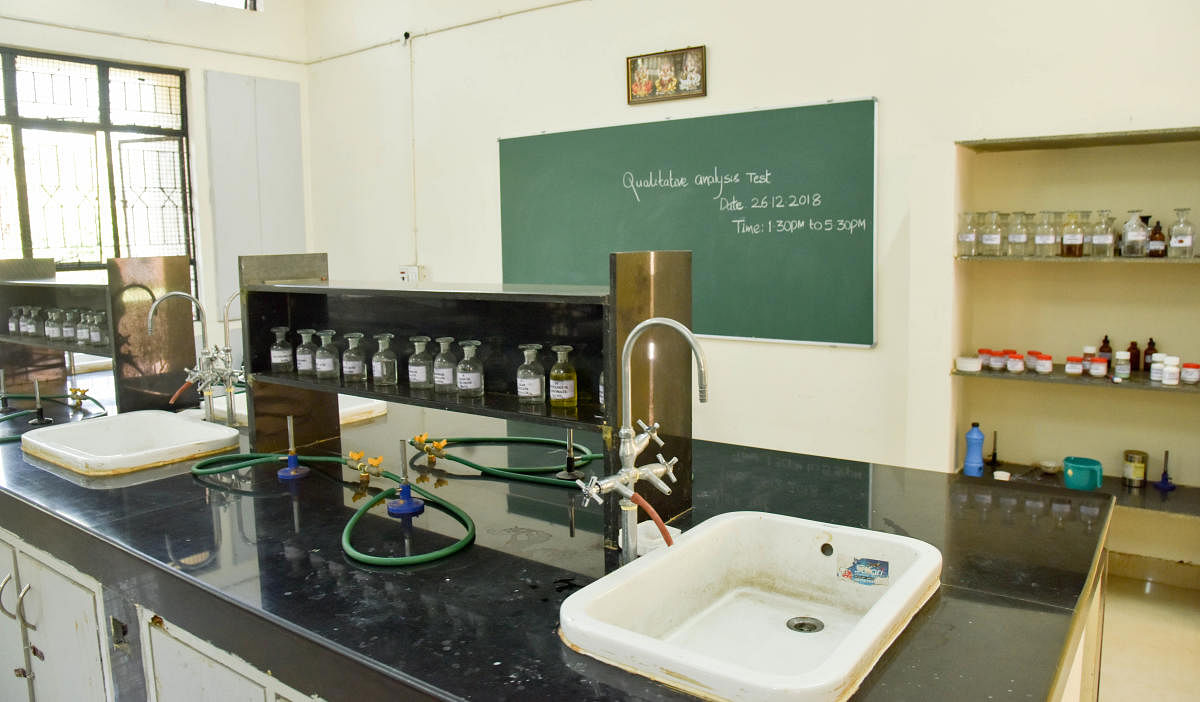 Chemistry and Bio-Chemistry Lab, at Sneha Bhavan, Bangalore University in Bengaluru. Photo/ B H Shivakumar