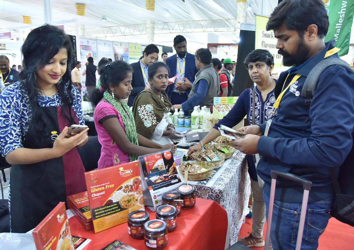 Visitors at the Organics and Millets 2019 International Trade Fair at Palace Grounds on Friday. DH Photo/Janardhan B K