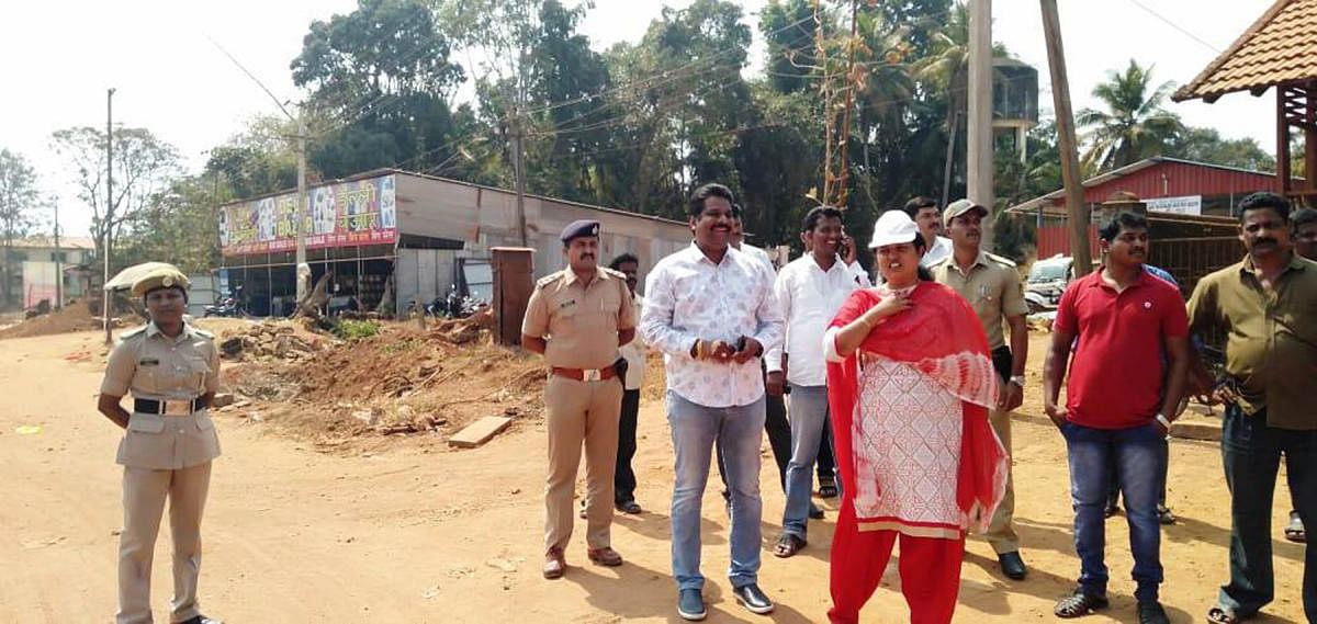 Deputy Commissioner Priyanka Mary Francis inspects the Nation Highway works in Padubidri.