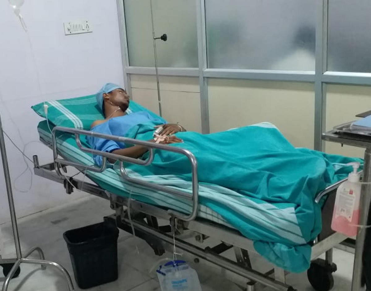 Mohammed Tanveer in a hospital.