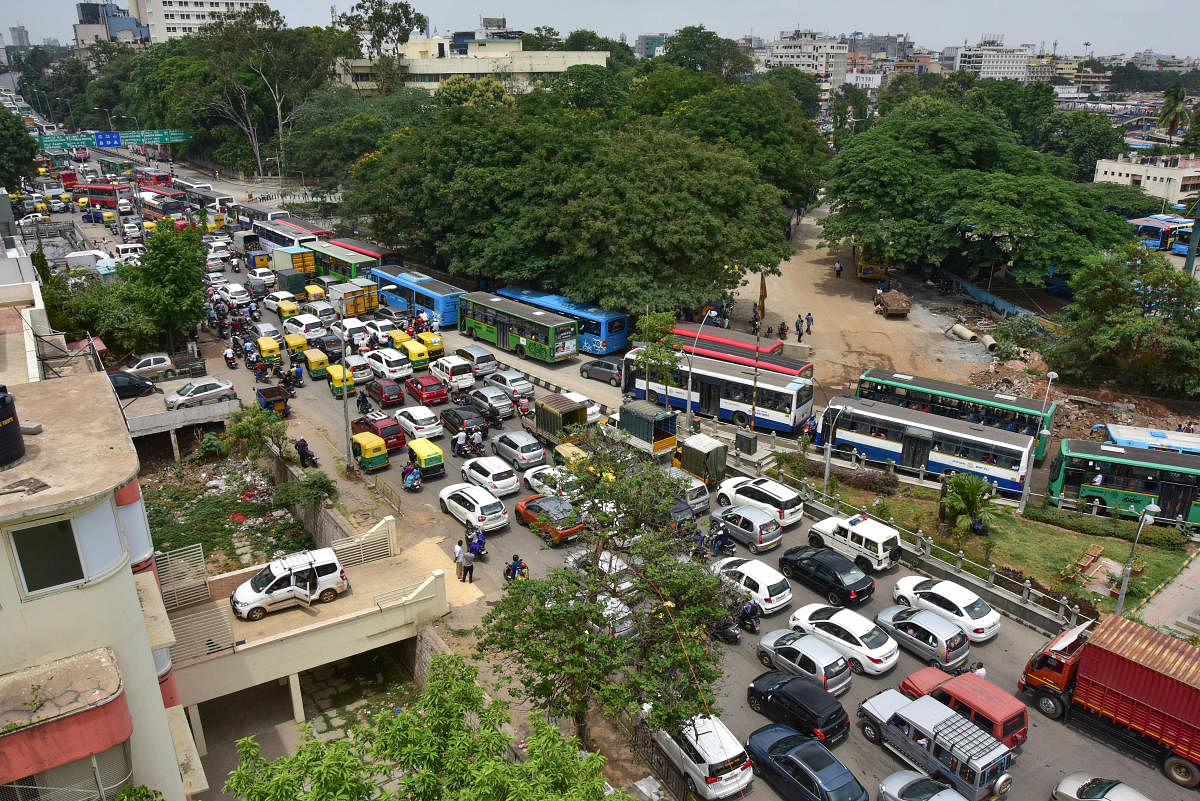 Traffic in the Central Business District (CBD) and all major roads in and around the Vidhana Soudha was paralysed for several hours as protestors belonging to the Valmiki community tried to lay siege to the seat of power demanding 7.5% reservation in educ