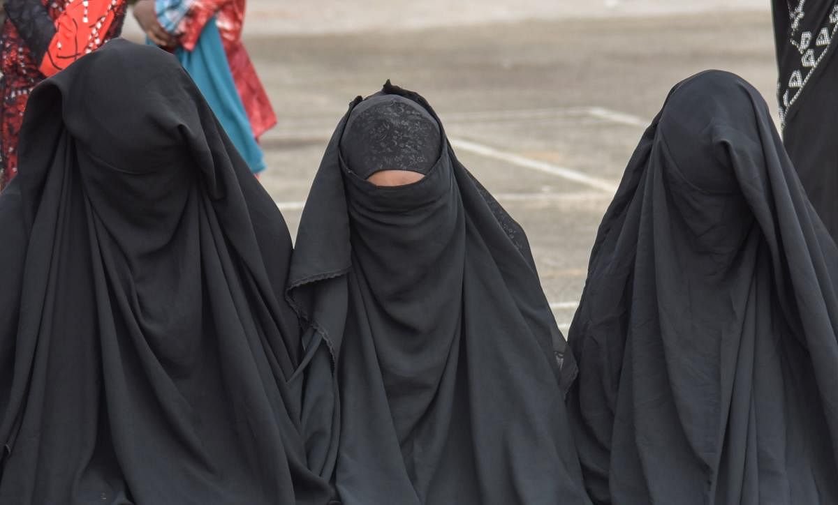 A group of UN human rights experts on Friday called for the immediate release of three Iranian women given long jail terms for protesting laws compelling women to wear veils. AFP Photo