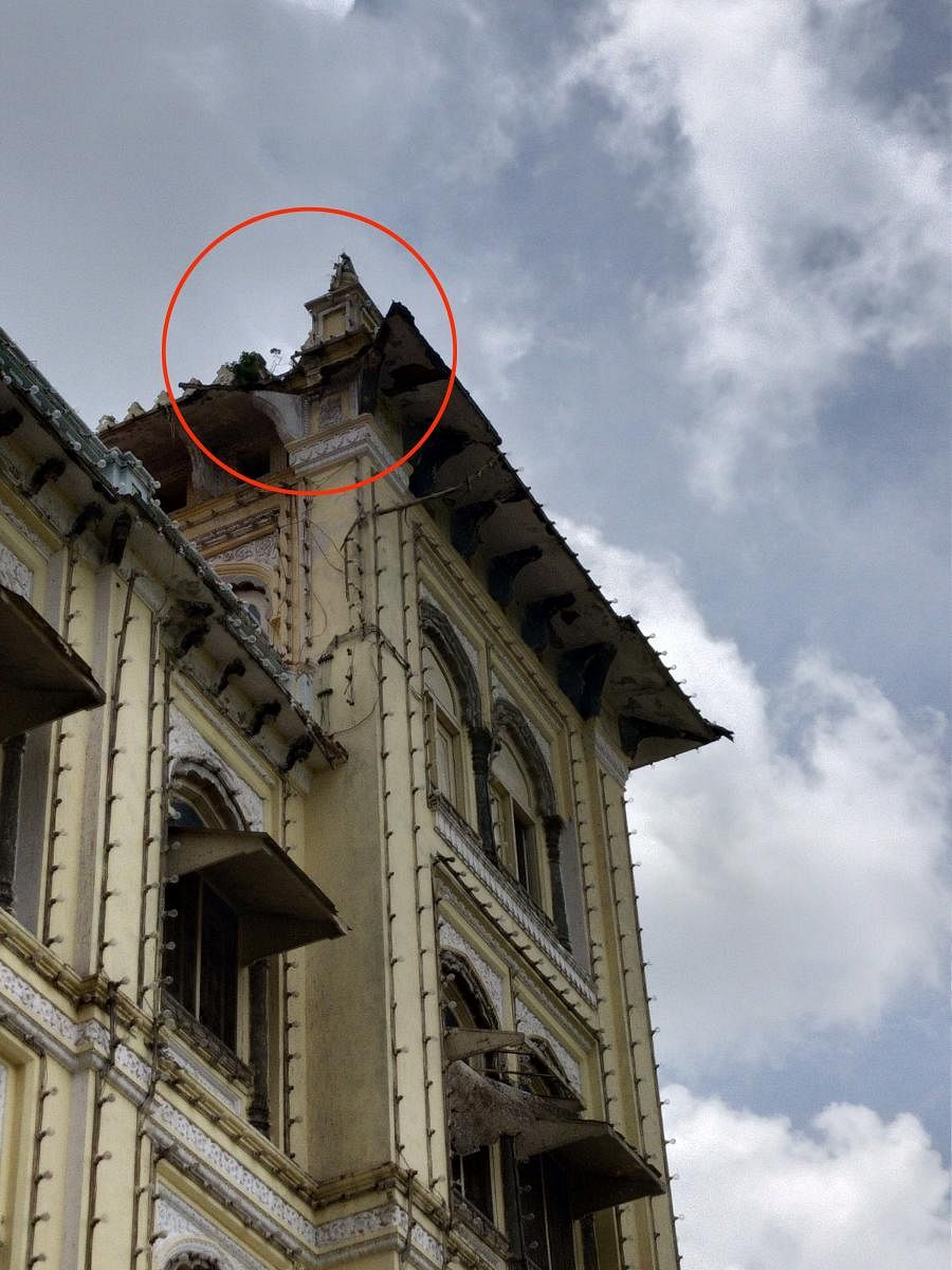 The damaged portion of the roof of the Mysuru Palace.