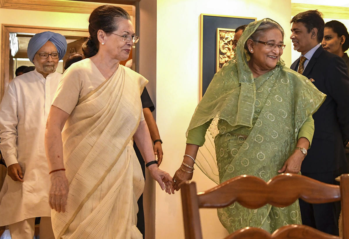 Congress President Sonia Gandhi, Bangladeshi Prime Minister Sheikh Hasina and former prime minister Manmohan Singh during a meeting in New Delhi, Sunday, Oct. 6, 2019. (PTI Photo)