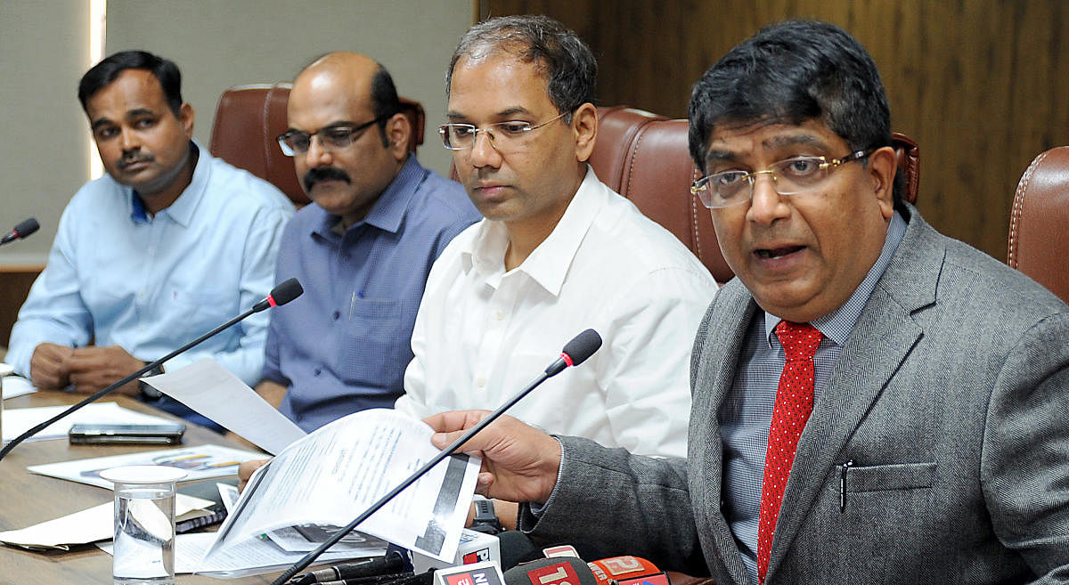 City police chief Bhaskar Rao and other officials at a press conference on cybercrimes on Friday. DH PHOTO/PUSHKAR V