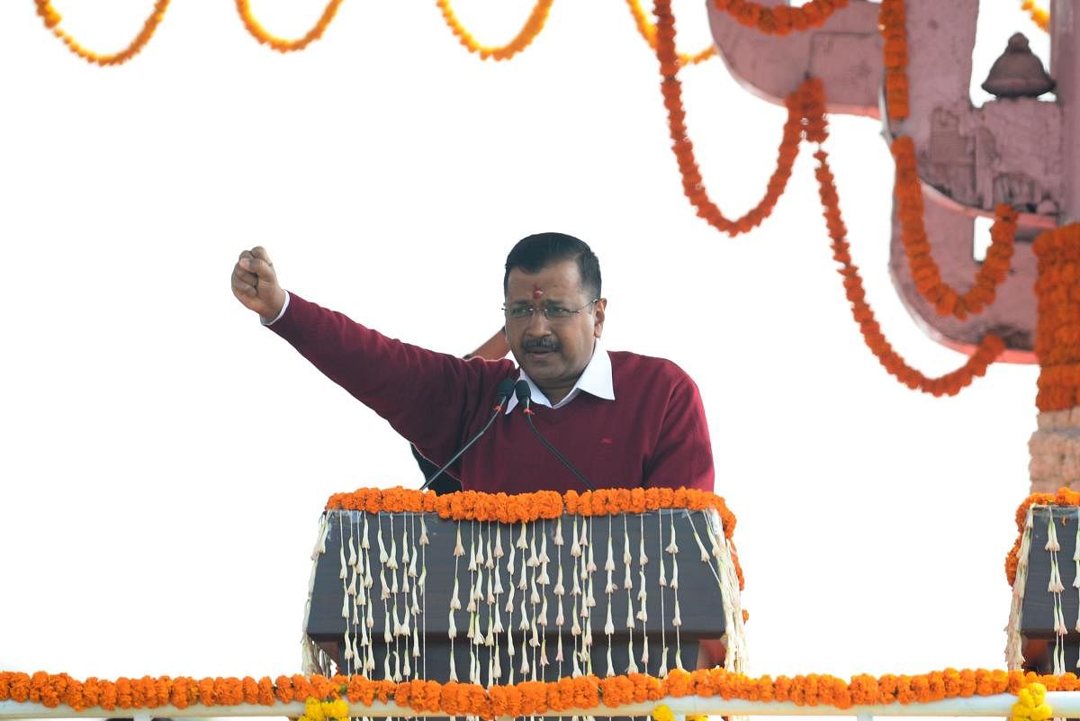 Aadmi Party (AAP) President Arvind Kejriwal (R) gestures as he speaks during his swearing-in ceremony as Delhi Chief Minister, in New Delhi on February 16, 2020. (AFP Photo)