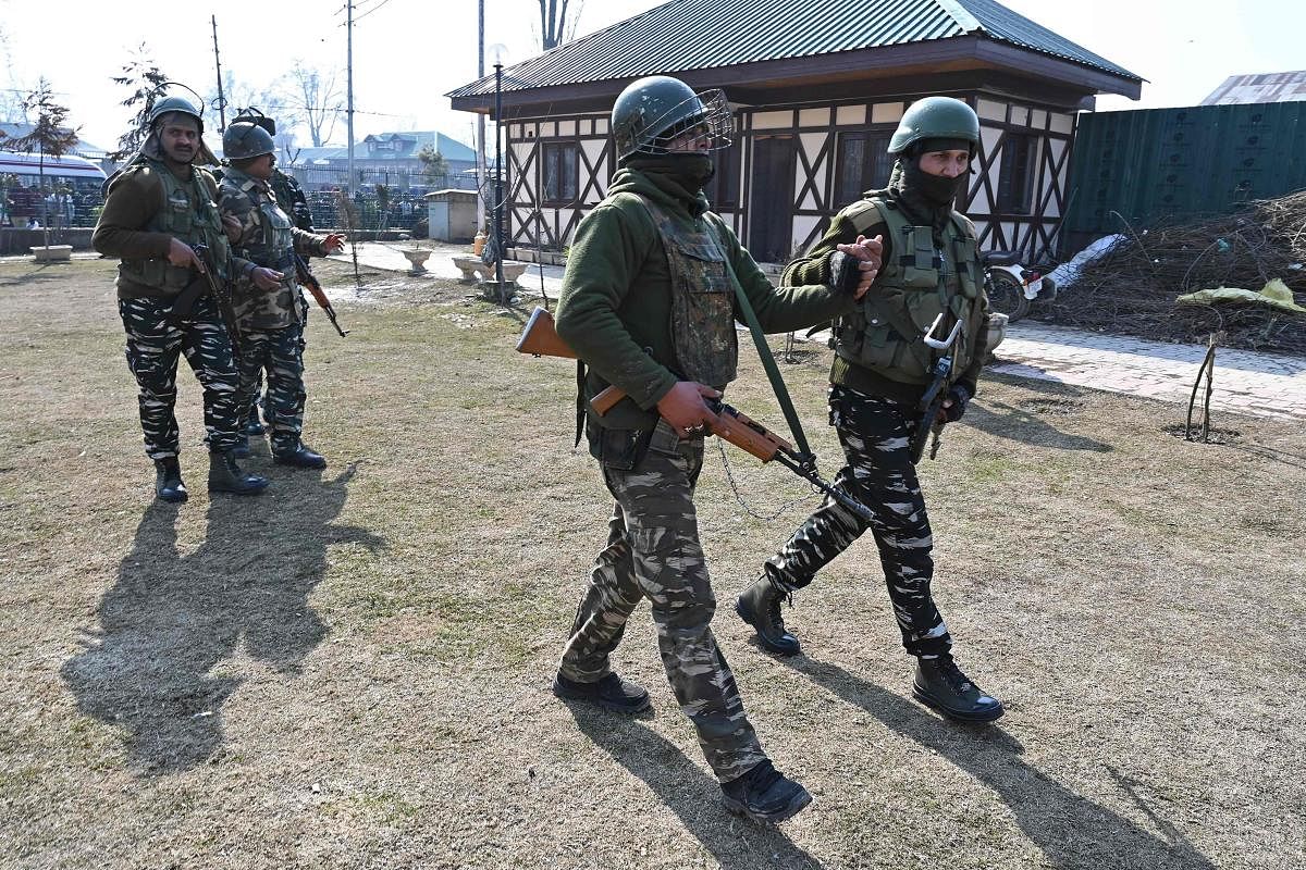 After a spurt in weapon-snatching incidents and some policemen deserting the force to join militant ranks along with weapons, the police recently floated tender inviting manufacturers or their authorised dealers for the supply of WSTS. Representative image: AFP Imge