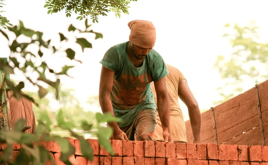 Labourers working at a construction site (Picture credit: Pixabay)