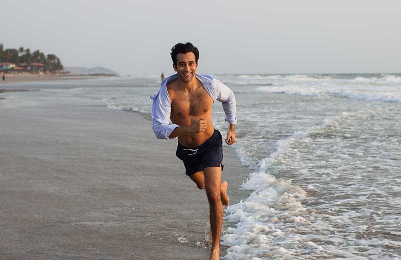 Actor Rahul Khanna visits beaches in north Goa to participate in the hatchings of marine turtles and in an effort to support the conservationists there. Photo credit: Sheetal Mallar