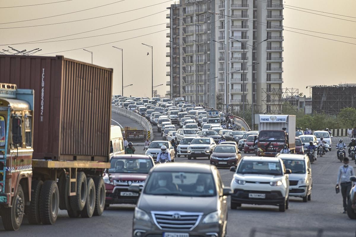  Traffic jams on the Delhi-Meerut expressway at at Ghazipur border during ongoing COVID-19 lockdown, in Ghaziabad, Wednesday, May 20, 2020. (PTI Photo)