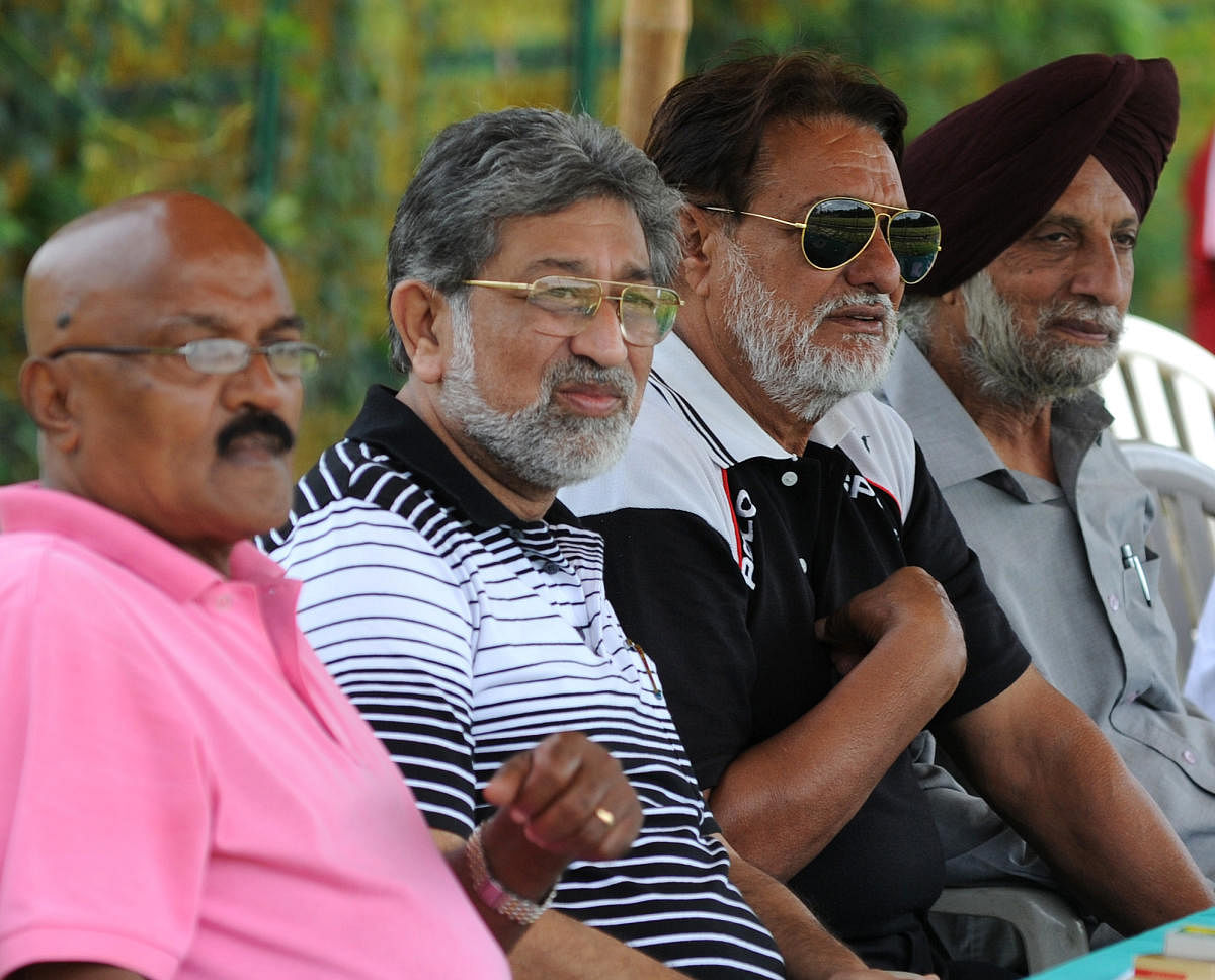 BP Govinda (left), who won the World Cup in Kuala Lumpur in 1975 when Balbir Singh Sr was the manager of the team, hailed him as a ‘father figure’. DH FILE PHOTO 