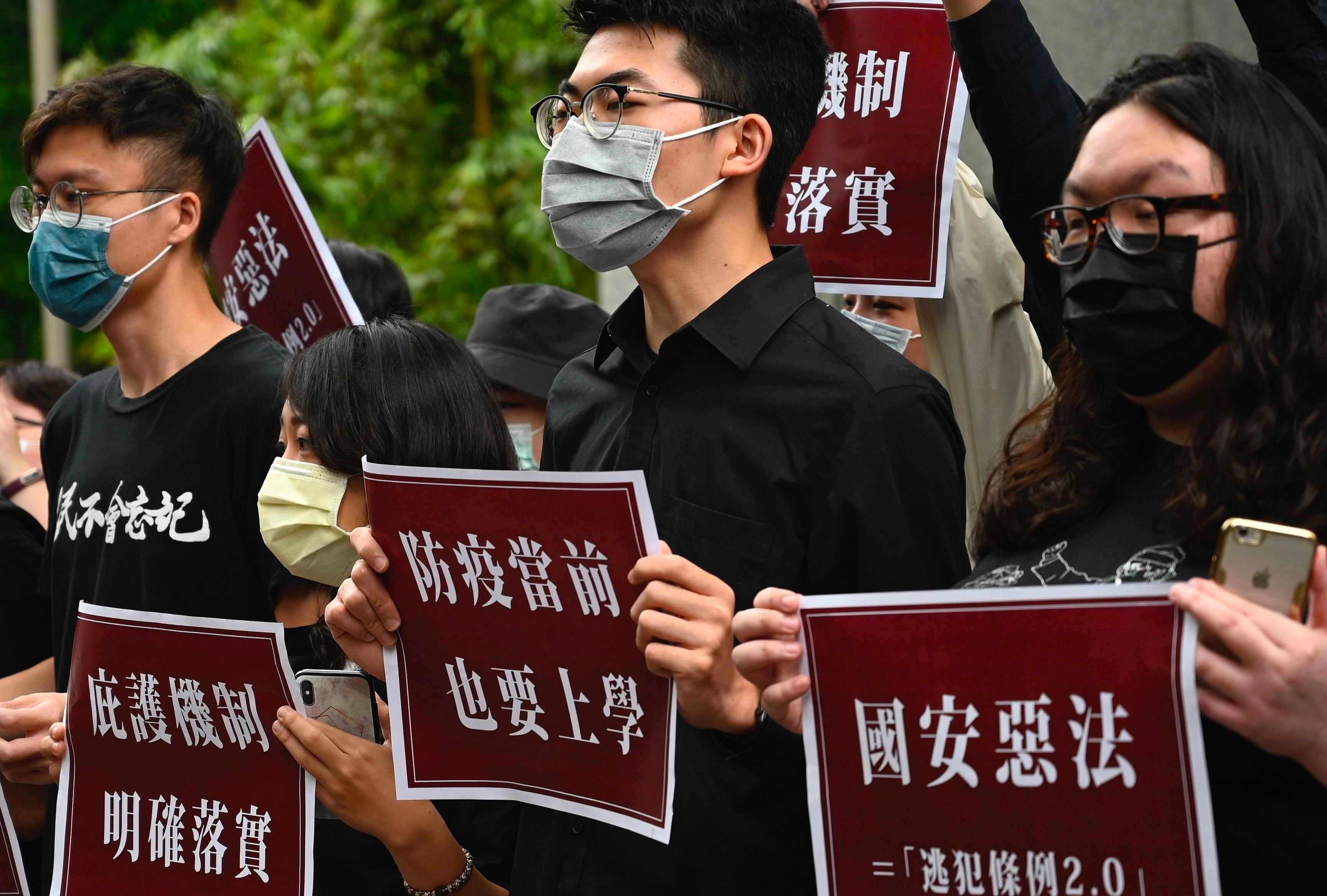 Taiwan promises help for fleeing Hong Kongers. (AFP Photo)