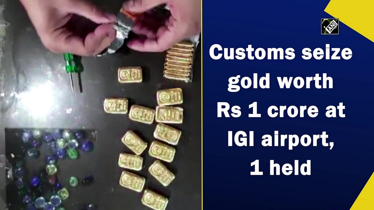 Customs seize gold worth Rs 1 crore at IGI airport, 1 held