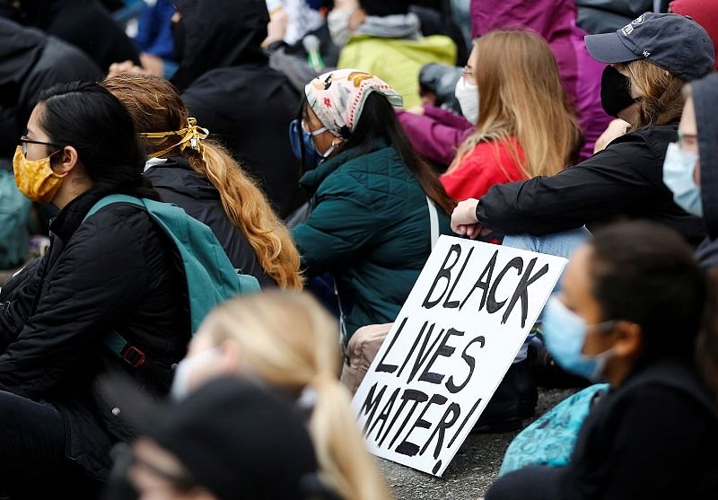 Protesters rally in Seattle against the death in Minneapolis police custody of George Floyd. (Reuters Photo)