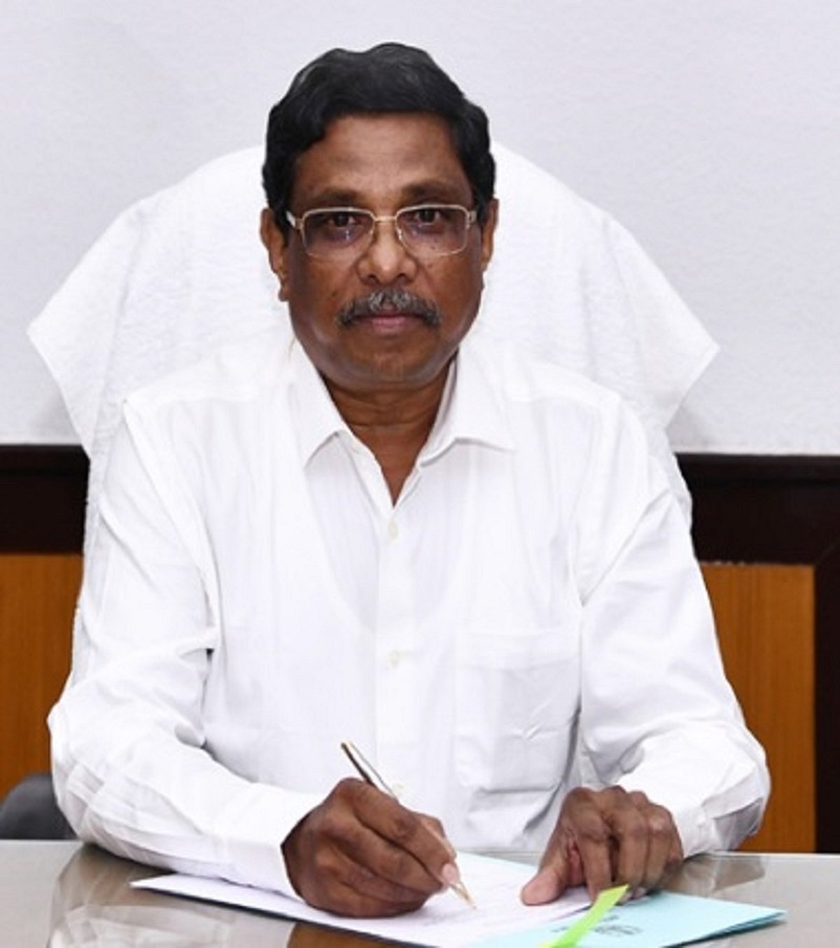 Tamil Nadu Chief Secretary s Tenure Extended Till October tamil-nadu-chief-secretary-s-tenure-extended-till-october