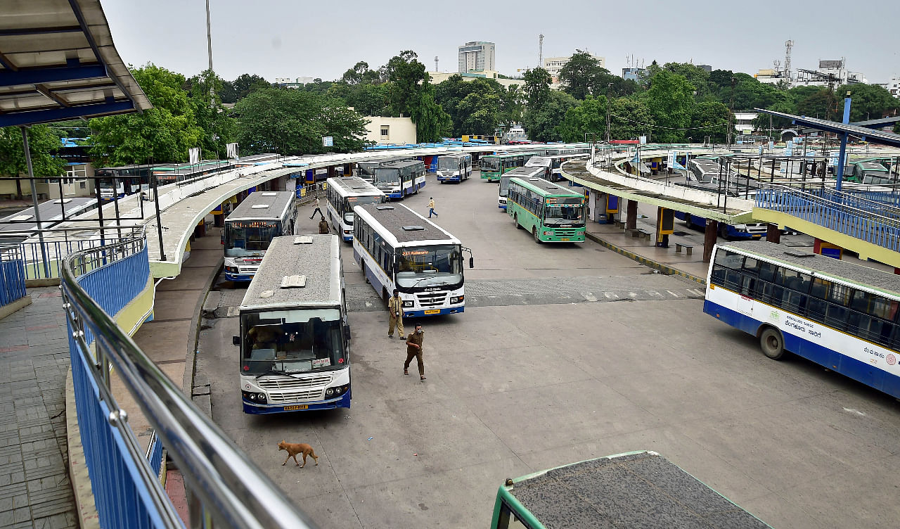 BMTC bus stantion in Bengaluru (DH Photo)