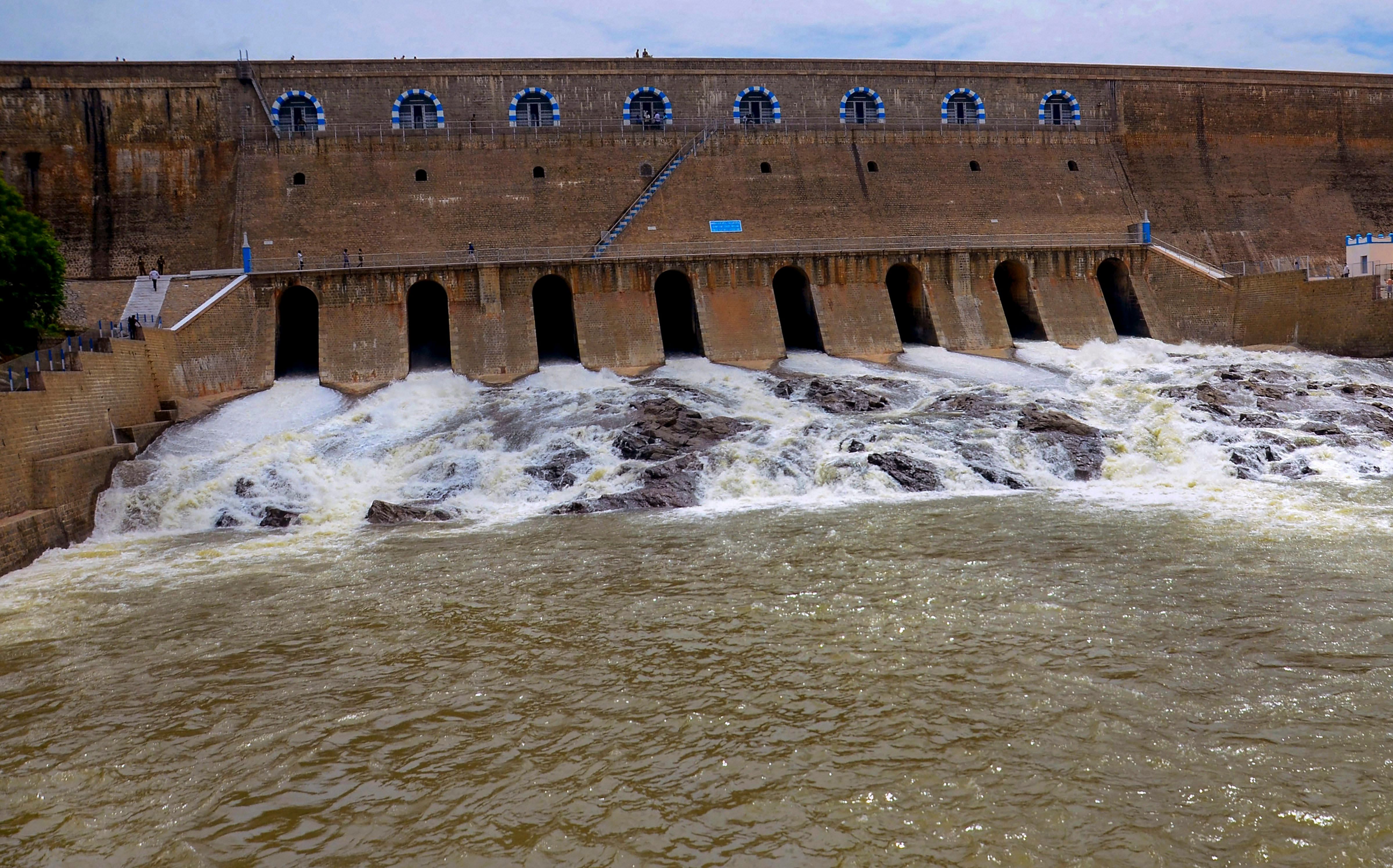 Mettur dam gates opened to release disputed-river Cauvery water (PTI File Photo)