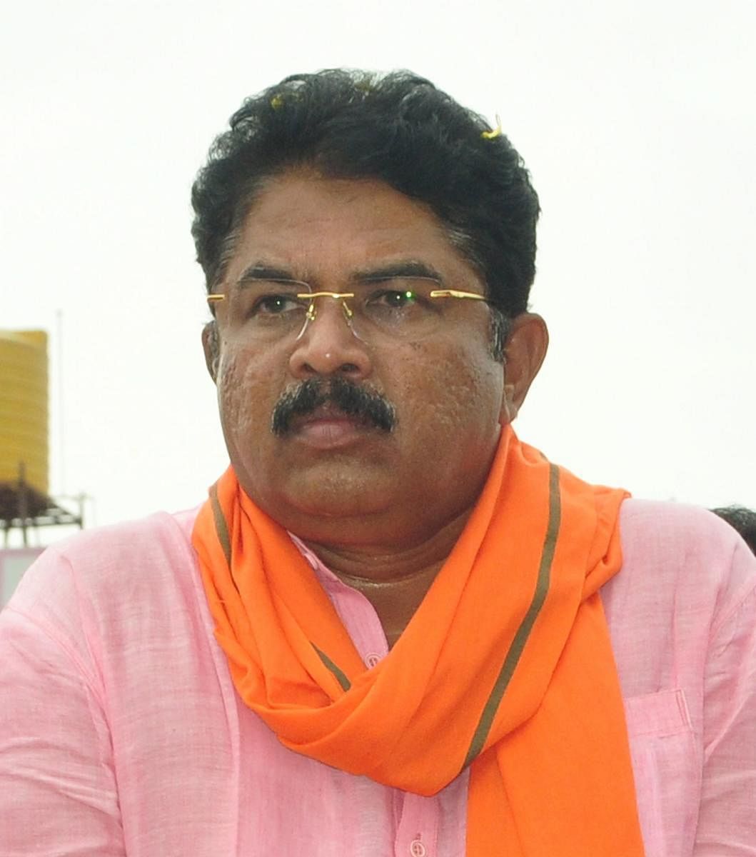 Karnataka Revenue Minister R Ashoka (DH Photo)