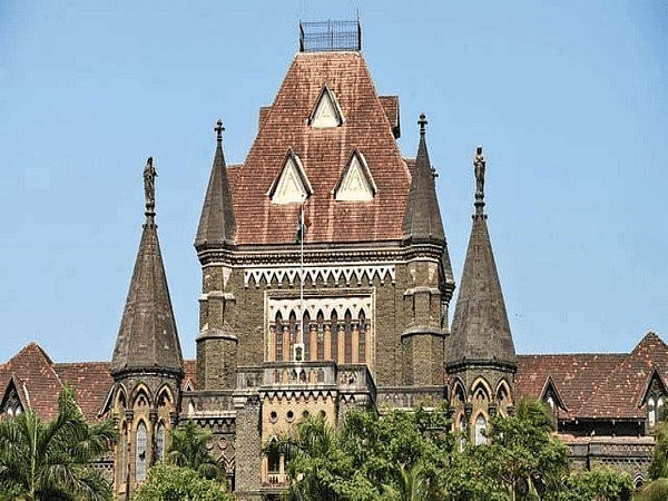 Bombay High Court. Credit: DH File Photo