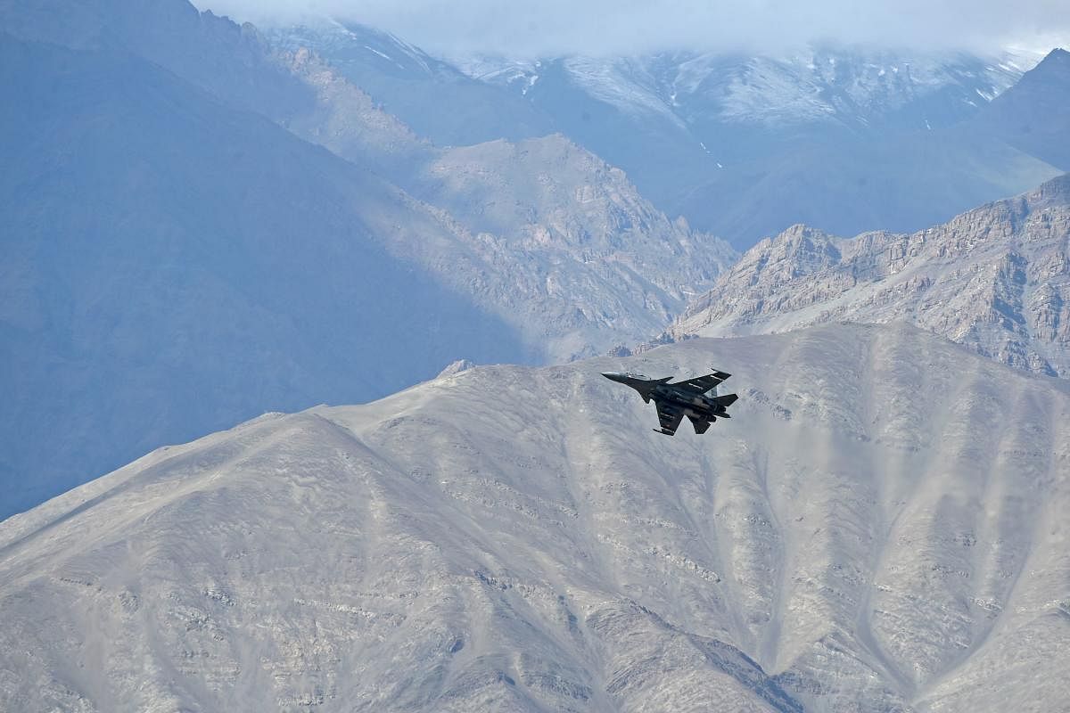 An Indian fighter jet flies over Leh, the joint capital of the union territory of Ladakh (AFP Photo)