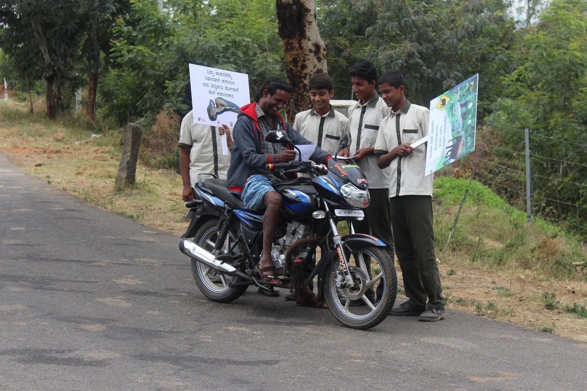 Scientifically installed road humps, signboards, and awareness programmes for drivers ensure smooth wildlife movement despite the vehicular traffic on State Highway 38 that bisects the Doddasampige-Edyaralli corridor. Photos by Sanjay Gubbi