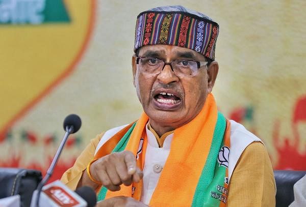 Shivraj Singh Chouhan addresses a press conference at the BJP office in Jaipur, Monday, Aug 19, 2019. Credit: PTI Photo