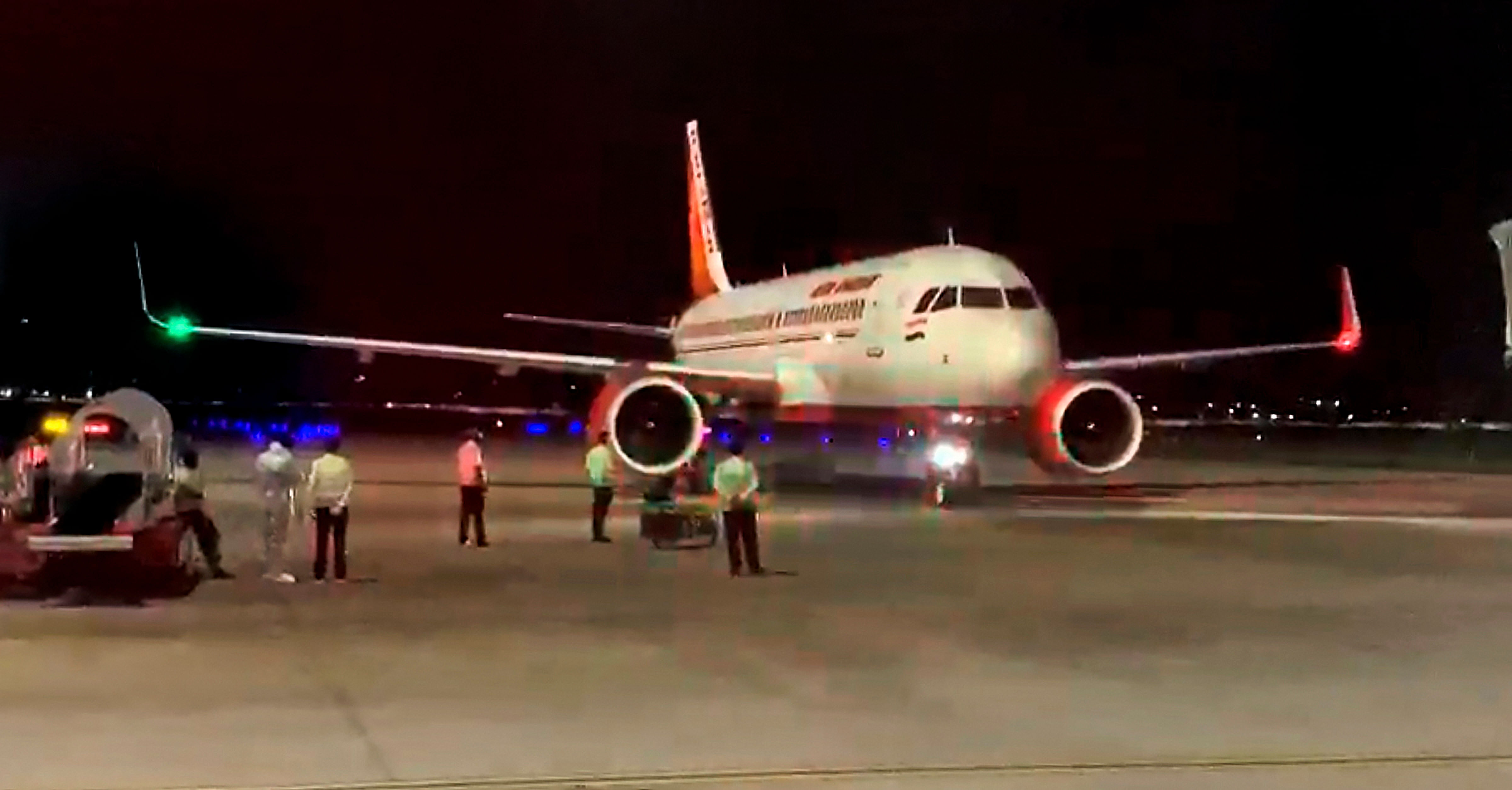An Air India flight carrying 125 passengers from Kyrgyzstan arrives at Devi Ahilya Bai Holkar Airport under the Vande Bharat Mission. Credits: PTI Photo