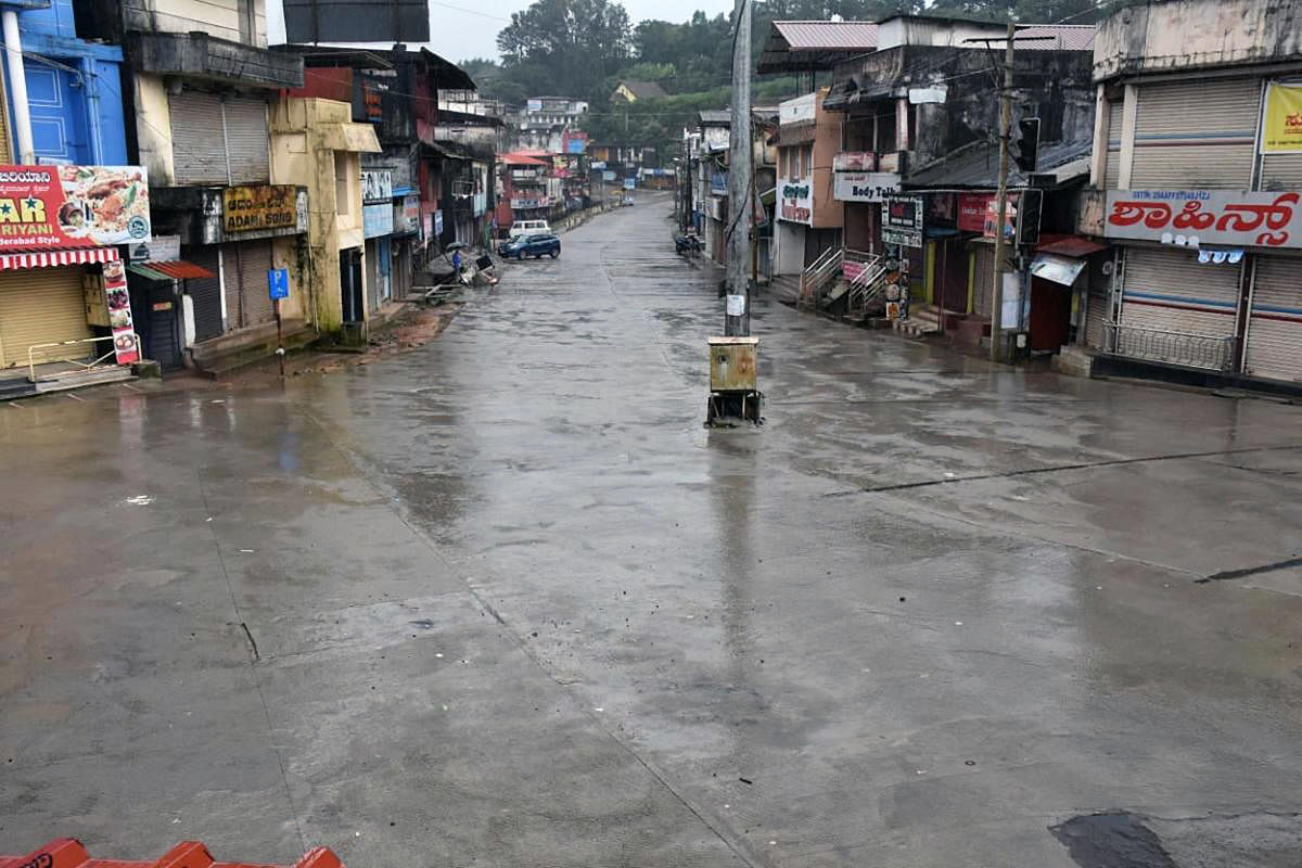Madikeri Chowki wore a deserted look on Friday. DH Photo