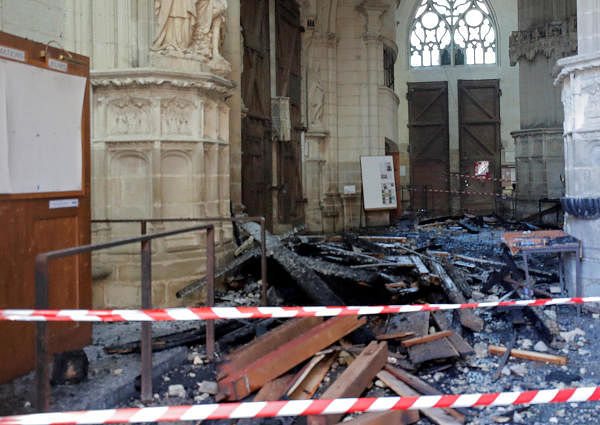Fire at the Cathedral of Saint Pierre and Saint Paul in Nantes. Credit: Reuters