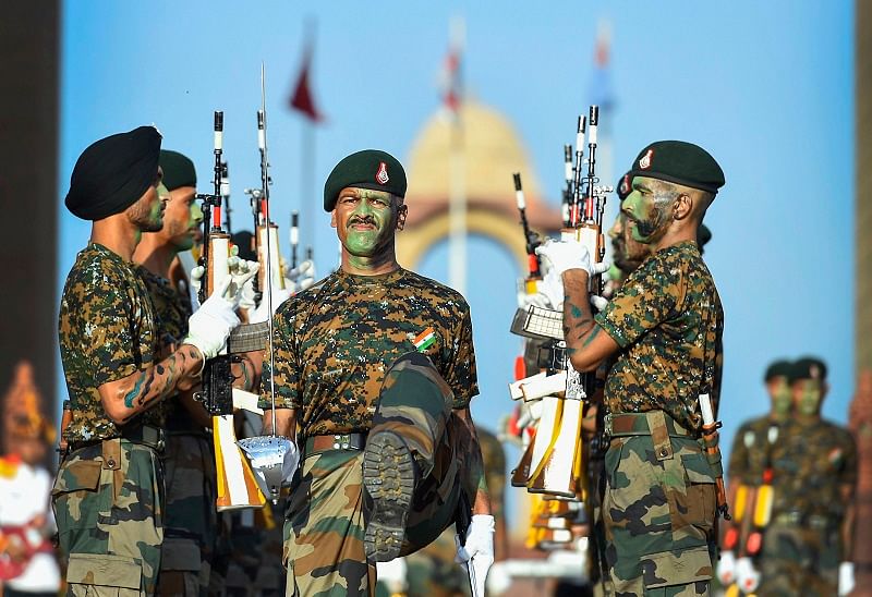 Army jawans perform during Kargil Vijay Diwas celebrations at India Gate. Credits: PTI Photo