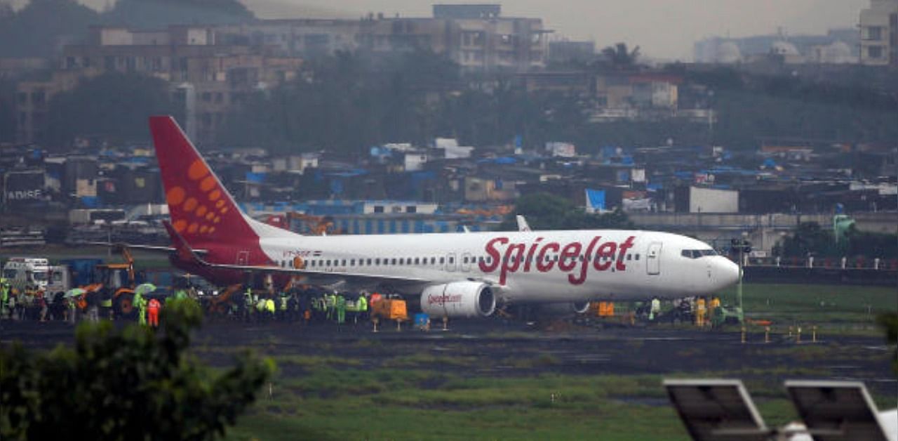 A SpiceJet passenger aircraft. Credit: Reuters Photo