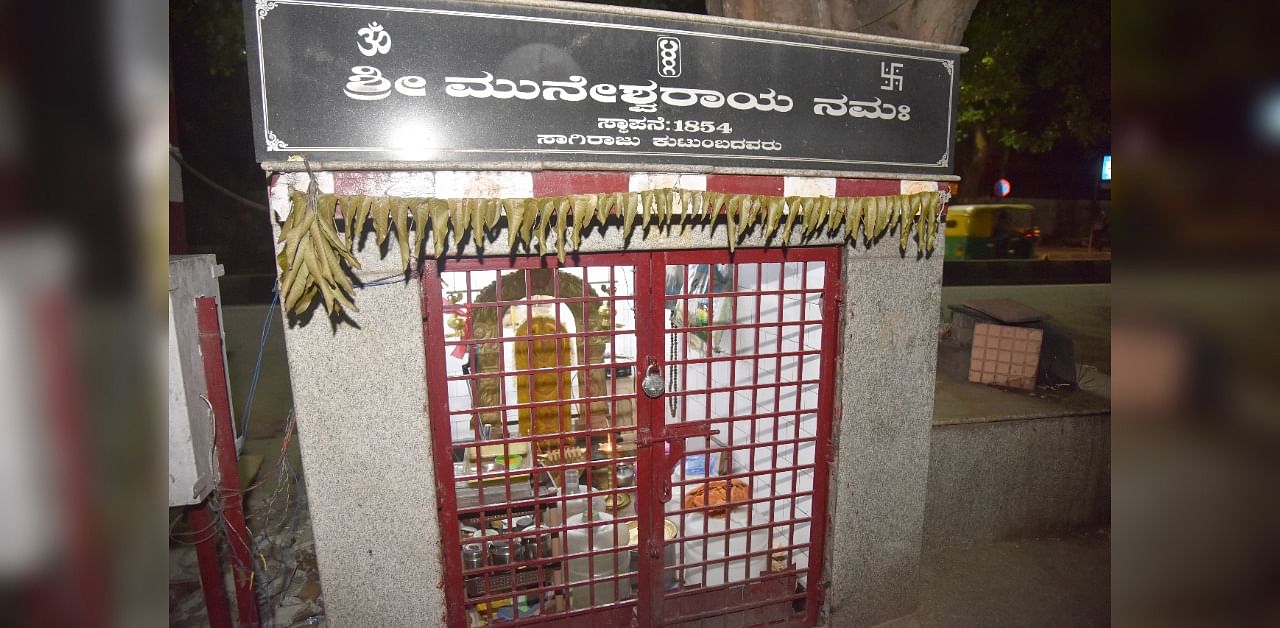 SC Orders status quo on demolition of Nagarakallu Munneshwar Swamy Temple, in front of BSNL Dy General Manager, South East office, Satya Sai Circle 36th Cross, 9th main, 4th Block Jayanagar in Bengaluru on Wednesday, August 12, 2020. Credit: DH Photo/S K Dinesh
