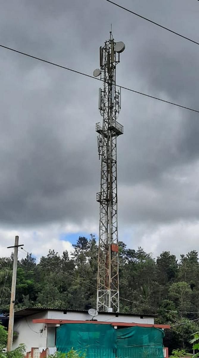The BSNL tower in Kakotuparambu. DH Photo
