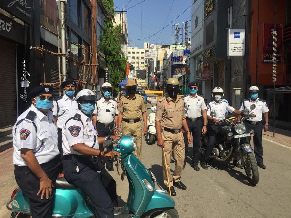 Traffic wardens on duty in Shivajinagar.