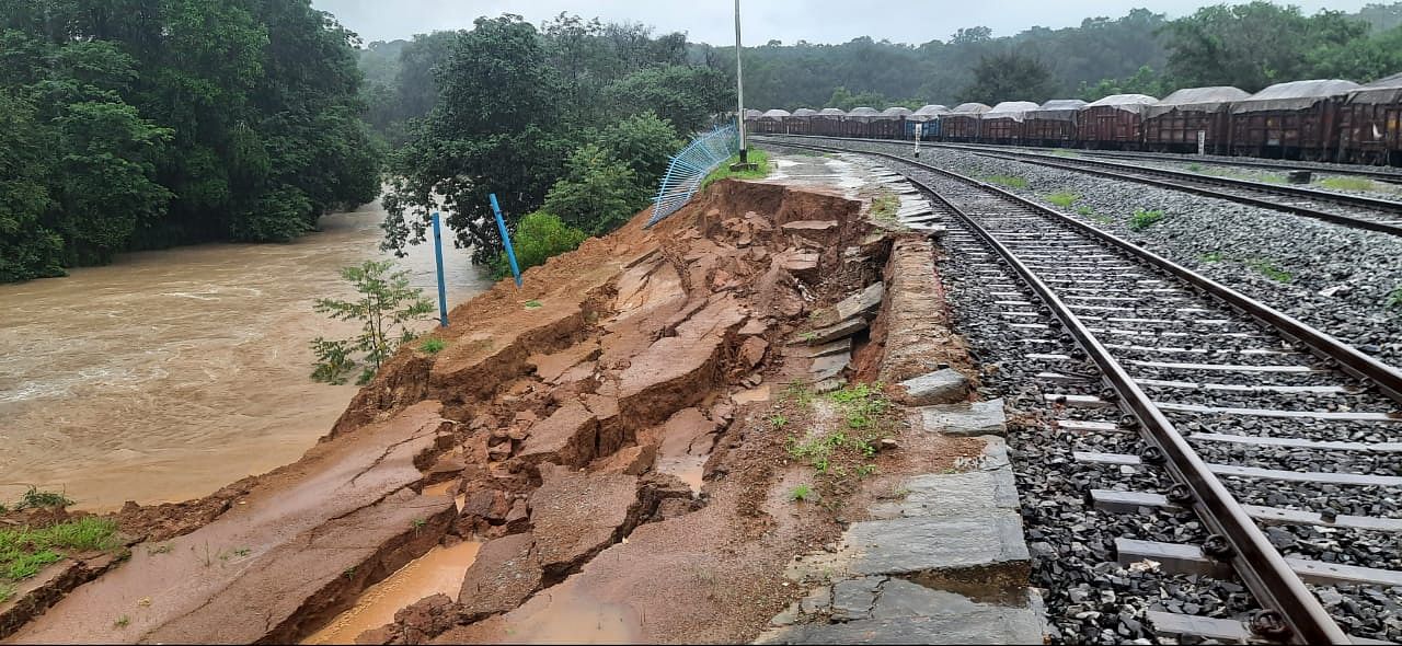 Landslide took place near Shivthan railway station in Khanapur taluk in Belagavi district on Monday. Credits: DH Photo