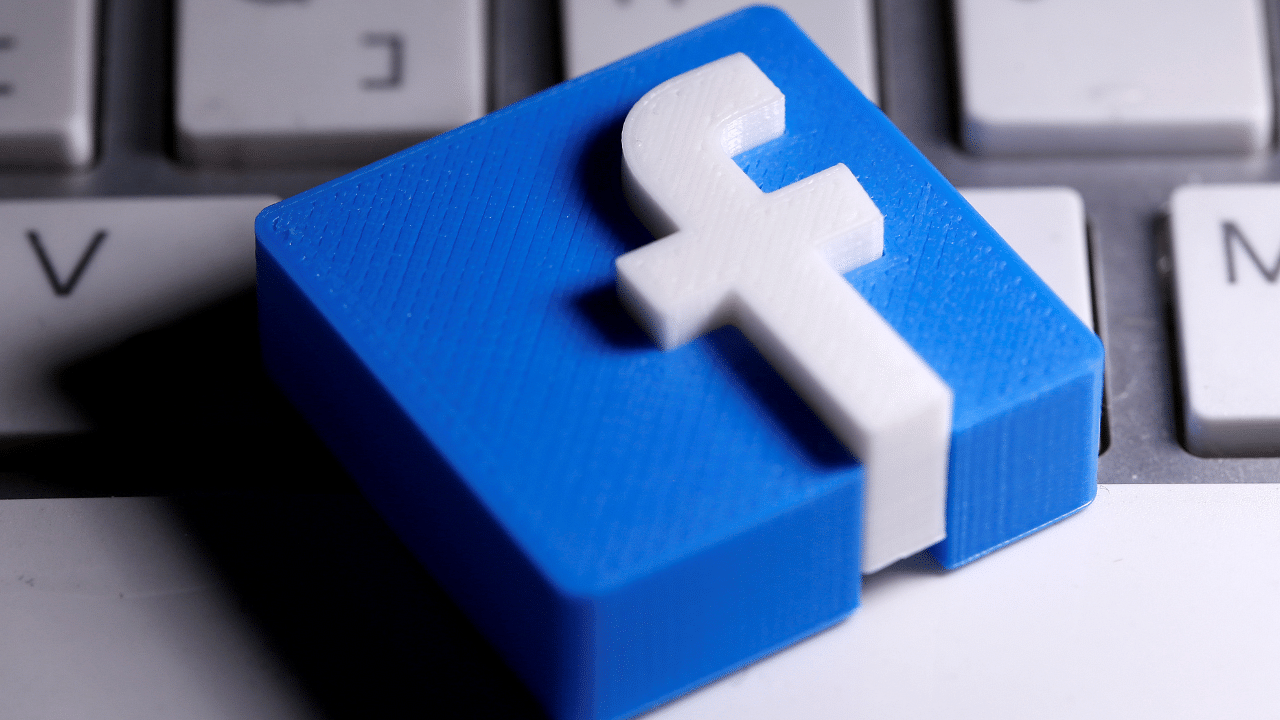 A 3D-printed Facebook logo. Credits: Reuters Photo