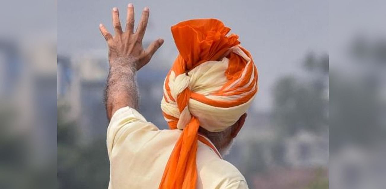 New Delhi: Prime Minister Narendra Modi waves during the 74th Independence Day function at Red Fort, in New Delhi, Saturday, Aug. 15 2020. Credit: PTI