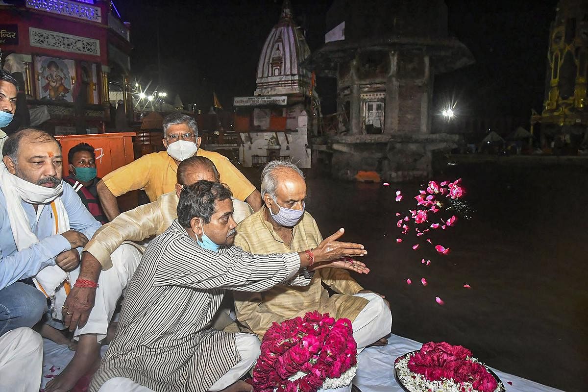 Abhijit Mukherjee, son of former president late Pranab Mukherjee, immerses the of ashes of his father at Har Ki Pauri Ghat, in Haridwar. Credit:  PTI Photo
